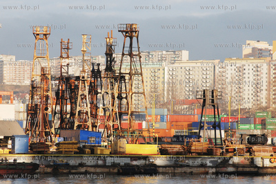 Stocznia Gdynia S.A. Wladze spolki poinformowaly, ze...