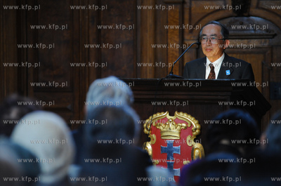 Gdansk Dwor Artusa. Grupa Japonczykow zrzeszonych w...