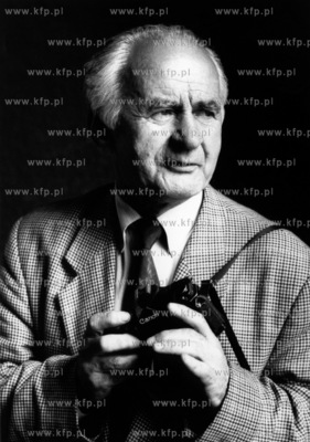 Zbigniew Kosycarz - fotoreporter Glosu Wybrzeza. 1990...