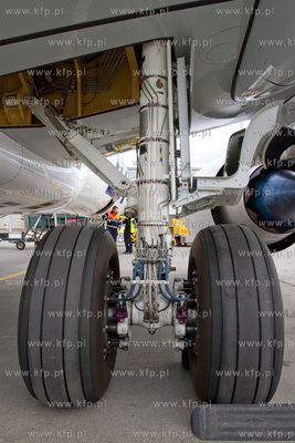 Gdansk Rebiechowo. Najnowsza maszyna Polskich Linii...