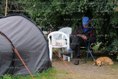 Gdansk, okolice Urzedu Miejskiego. Protest glodowy...