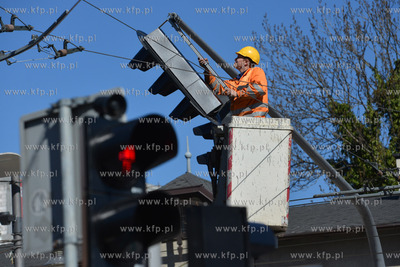 Na skrzyzowaniu ulic 10 Lutego i Swietojanskiej w Gdyni...