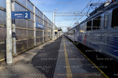Peron stacji kolejowej Gdańsk Orunia.
24.02.2022 fot....