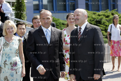 Gdansk. Premier Kazimierz Marcinkiewicz z wizyta w...