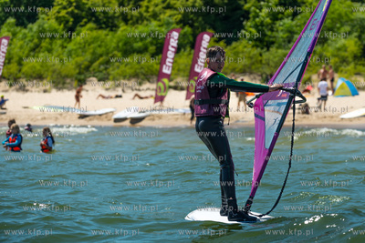 Plaza w Sopocie, przy Sopockim Klubie Zeglarskim. Briefing...