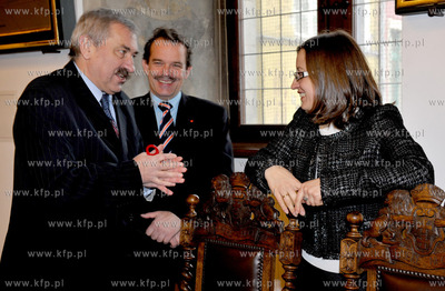 Gdansk. Ratusz Glownomiejski. Uroczysta sesja Rady...