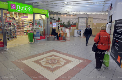 Centrum handlowe Jantar w Wejherowie na Kaszubach....