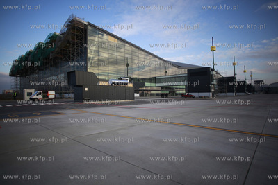 Gdansk Rebiechowo. Lotnisko im. Lecha Walesy. Uroczyste...