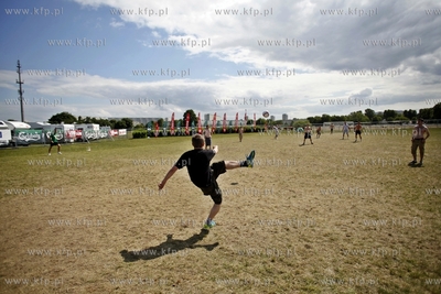 Sopot. Calsberg Fan Camp. Nz irlandzcy kibice graja...