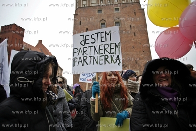 Gdansk. ul. Dluga manifa zorganizowana przez Trojmiejska...