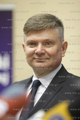 Gdansk. Amber Expo. PERN Przyjazn podpisal  umowę...