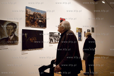 Wizyta Krystyny Zachwatowicz i Andrzeja Wajdy w Pałacu...