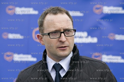 Sopot. Molo. Konferencja prasowa sopockiej
Platformy...