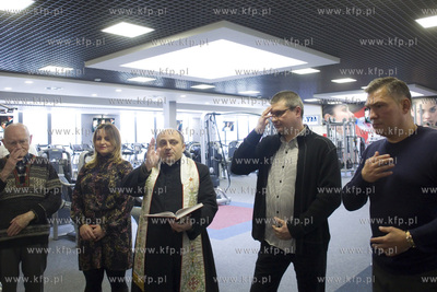 Otwarcie Tiger Gym na gdańskim Suchaninie. Nz. ks....