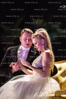 Opera Bałtycka. Premeira opery Cyrulik Sewilski w...