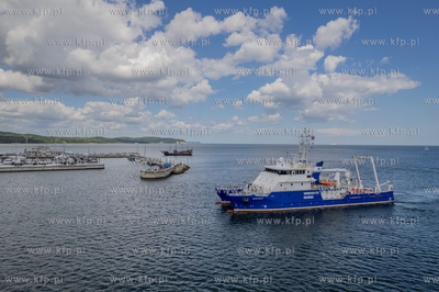 Sopot. Molo. Po 33-dniowej ekspedycji za północne...
