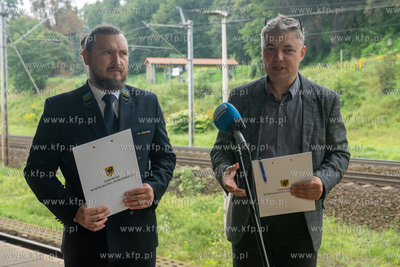 Przystanek SKM Śródmieście. Prezentacja nowych pociągów...
