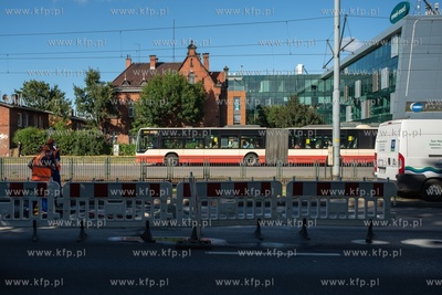 Utrudnienia drogowe na al. Grunwaldzkiej we Wrzeszczu...