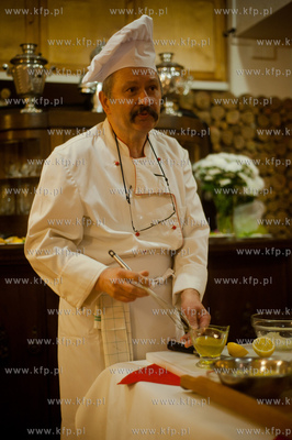 Gdansk. Restauracja Kuchnia Rosyjska. Noc Restauracji...