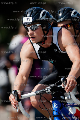 Zawody Herbalife Triathlon Gdynia 2013.
Nz zawodnicy...