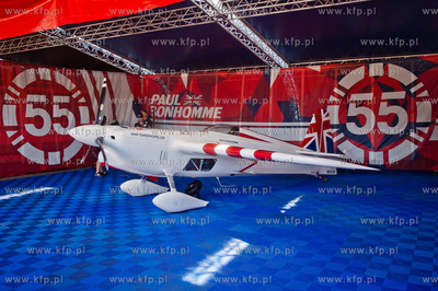 Gdynia. Lotnisko Kosakowo. Konferencja prasowa poprzedzajaca...