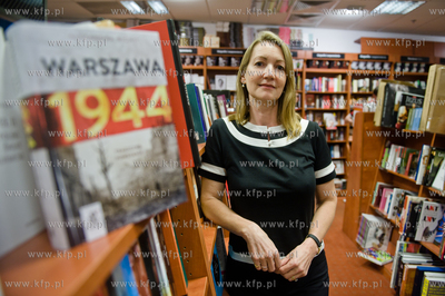 Gdansk. Salon Empik w C.H. Galeria Baltycka. Spotkanie...
