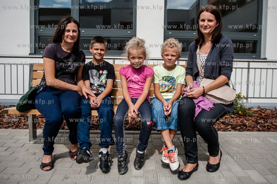 Gdansk. Kokoszki. Dzien otwarty nowo powstalej Pozytywnej...