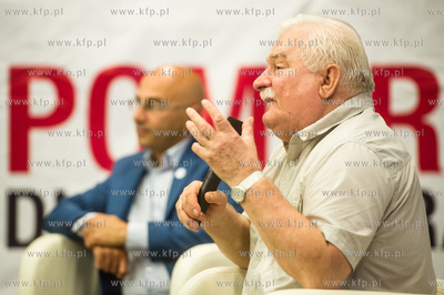 Gdansk. Europejskie Centrum Solidarnosci. Spotkanie...