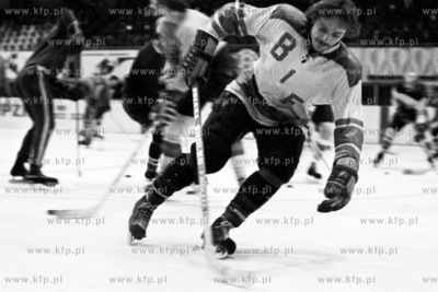 Trening hokeistów Stoczniowca przed meczem o mistrzostwo...