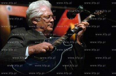 XV Komeda Jazz Festival w Slupsku.    nz. Larry Coryell....