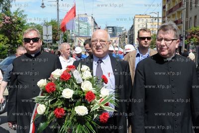 Po mszy w intencji ojczyzny z kosciola OO Redemptorystow...
