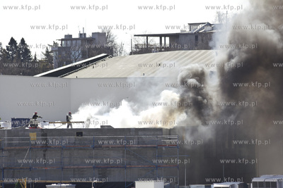 Pozar dachu Teatru Muzycznego w Gdyni . W akacji gasniczej...