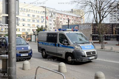 Wzorowo wprost do apelu by pozostac w domach podchodza...