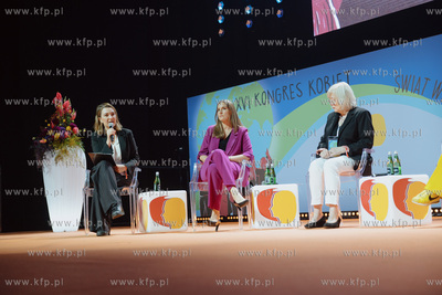 Gdańsk, Ergo Arena. XVI Kongres Kobiet. N/z od lewej:...