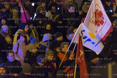 Gdańsk. Przemarsz konduktu żałobnego z trumną zamordowanego...