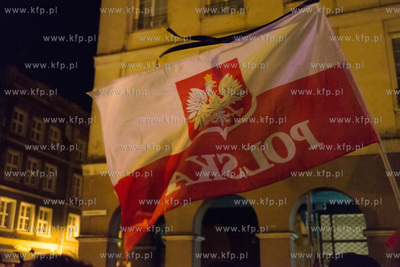 Gdańsk. Przemarsz konduktu żałobnego z trumną zamordowanego...