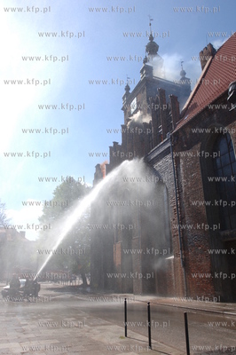 Pozar kosciola sw Katarzyny w Gdansku.
22.05.2006
Fot....