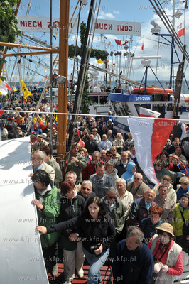 Morska Pielgrzymka Rybakow na odpust Sw. Apostolow...