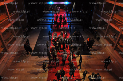 Otwarcie Teatru Szekspirowskiego w Gdansku. Przejscie...