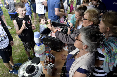 Dni Sąsiadów. Festyn przy parafii Miłosierdzia Bożego...
