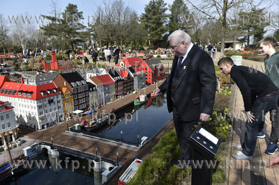 Wizyta Lecha Wałęsy w Billund w Danii. Były prezydent...