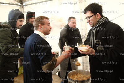 Sopocka Wigilia dla osób samotnych i bezdomnych.
21.12.2012
fot....