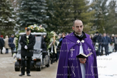 Gdansk. Cmentarz lostowicki. Pogrzeb perkusity zespolu...
