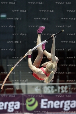 Trening skoczkini o tyczce Anny Rogowskiej, przed rozpoczynajcymi...