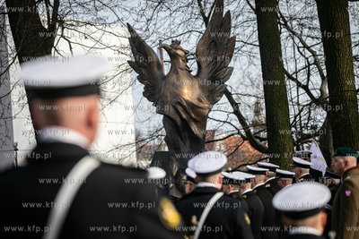 Sopot. Uroczyste obchody 80. rocznicy powołania Armii...