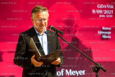 Gdańsk. Przedproża Dworu Artusa. Prawykonanie utworu...