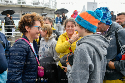 Charytatywny skok z sopockiego molo. Nz. Magdalena...