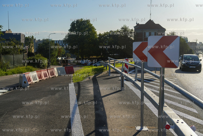 Ekostrada - nowa droga rowerowa w al. Armii Krajowej...