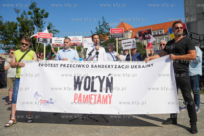 Targ Rybny w Gdańsku Protest aktywistów z Fundacji...