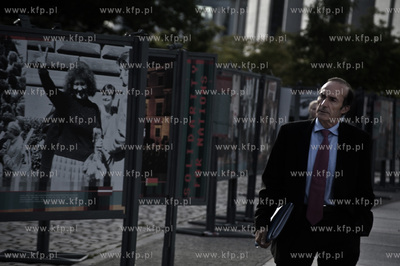 Wystawa pt. Solidarnosc Narodow, nieopodal Reichstagu,...